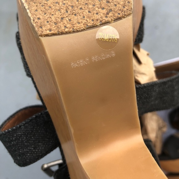 Lucky 🍀 Brand open toed faux-wooden heeled platforms - Picture 14 of 15